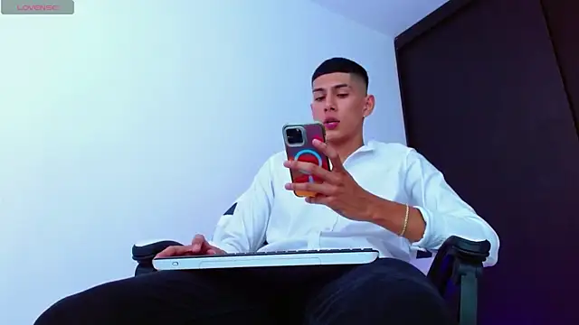 Valerio 20 online show from 21, 3, 2025