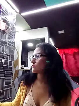 AdelinaMiran90 online show from 14, 9, 2025