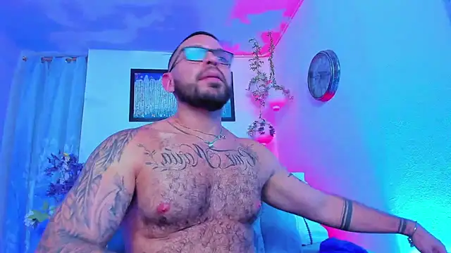 Adil aminn online show from 2, 2, 2025