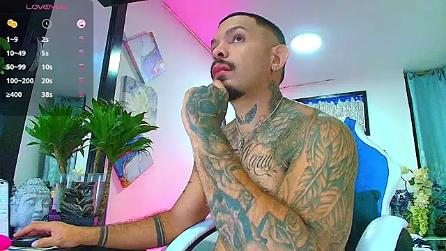 Adil aminn online show from 6, 7, 2026