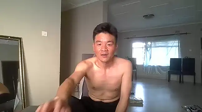 kisstoyousoon2024 online show from 11, 3, 2025