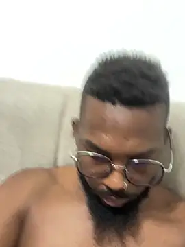 Destrozador415 online show from 7, 2, 2025