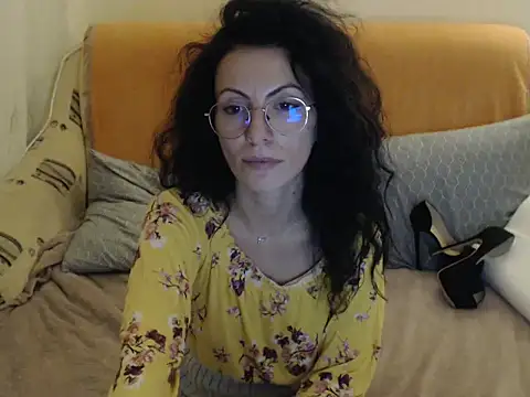 Snapshot of Emmatoo chatting on 29, 10, 2025 Emmatoo online show from 29, 10, 2025