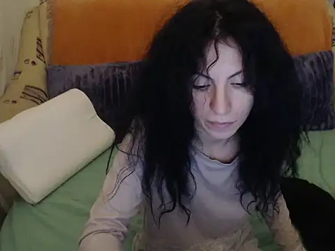 Snapshot of Emmatoo chatting on 4, 12, 2025 Emmatoo online show from 4, 12, 2025