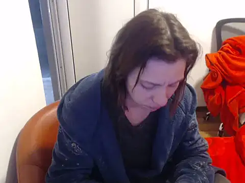 Snapshot of Emmatoo chatting on 8, 3, 2026 Emmatoo online show from 8, 3, 2026