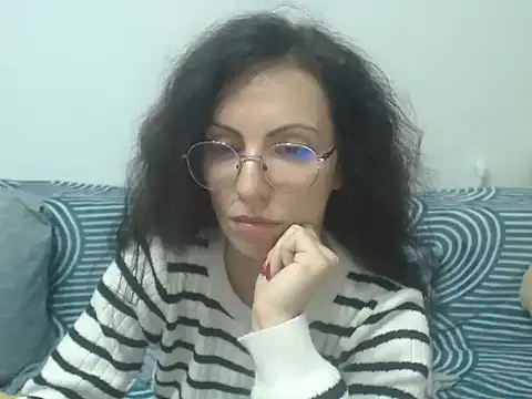 Emmatoo online show from 30, 4, 2026