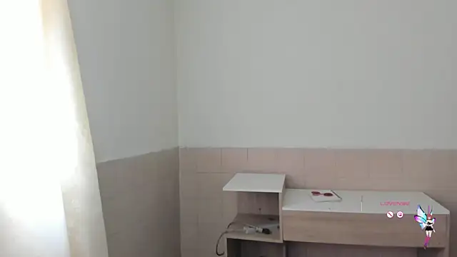 Snapshot of linnie_ chatting on 9, 9, 2025 linnie online show from 9, 9, 2025