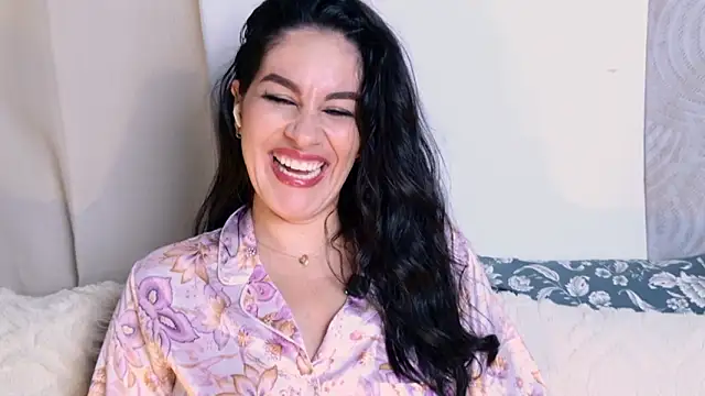 Pamela Rosal online show from 2, 2, 2026