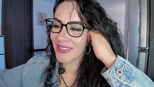 Pamela Rosal online show from 4, 8, 2026