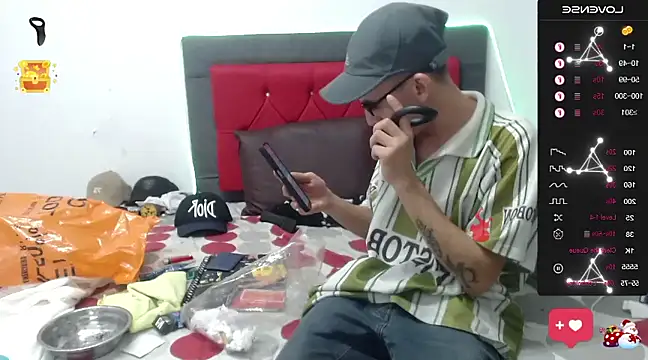 Snapshot of trebollhht chatting on 3, 1, 2025 trebollhht online show from 3, 1, 2025