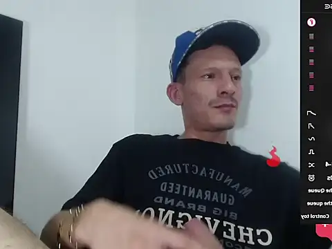 Snapshot of trebollhht chatting on 6, 1, 2025 trebollhht online show from 6, 1, 2025