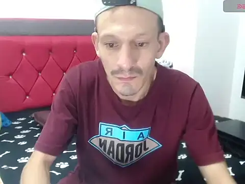 Snapshot of trebollhht chatting on 10, 1, 2025 trebollhht online show from 10, 1, 2025