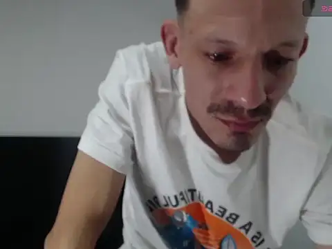 Snapshot of trebollhht chatting on 11, 1, 2025 trebollhht online show from 11, 1, 2025