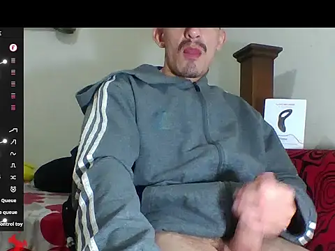 Snapshot of trebollhht chatting on 22, 1, 2025 trebollhht online show from 22, 1, 2025