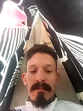 Snapshot of trebollhht chatting on 14, 3, 2026 trebollhht online show from 14, 3, 2026