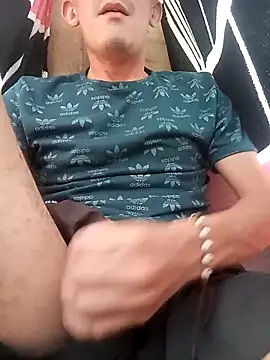 Snapshot of trebollhht chatting on 18, 3, 2026 trebollhht online show from 18, 3, 2026