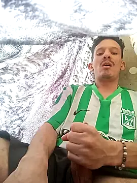 Snapshot of trebollhht chatting on 24, 3, 2026 trebollhht online show from 24, 3, 2026