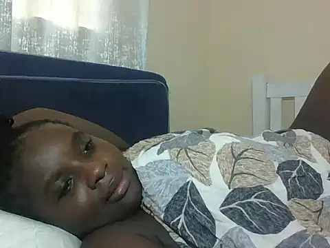 hotebbbyy online show from 4, 6, 2026