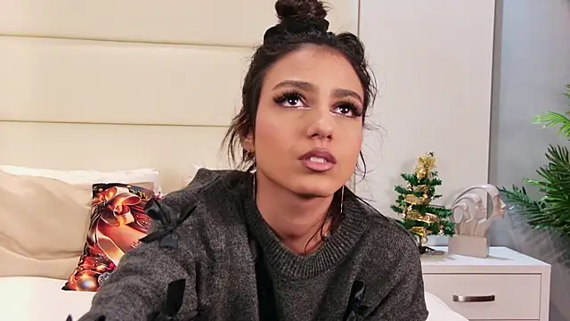 Snapshot of VanessaEllis chatting on 26, 12, 2024 VanessaEllis online show from 26, 12, 2024