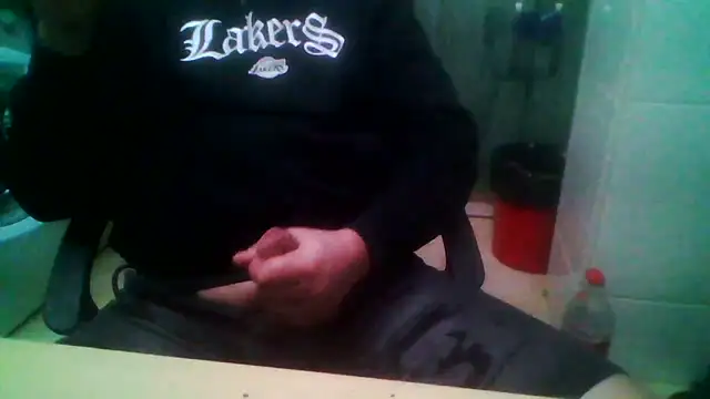 Snapshot of lobito1997 chatting on 1, 3, 2026 lobito1997 online show from 1, 3, 2026