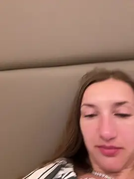 KateRedgar online show from 20, 7, 2026