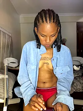 monic421 online show from 12, 11, 2025