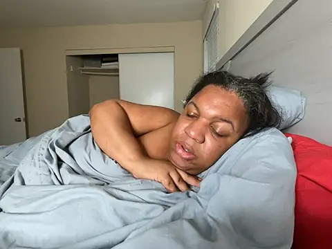 Badgirlbrittt online show from 12, 2, 2025