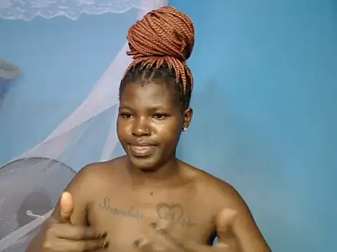 TrishaKalid online show from 4, 12, 2025