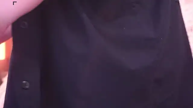 Snapshot of Charming_Daphny chatting on 7, 3, 2025 Charming Daphny online show from 7, 3, 2025