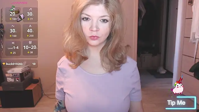 Snapshot of Brience chatting on 17, 4, 2026 Brience online show from 17, 4, 2026