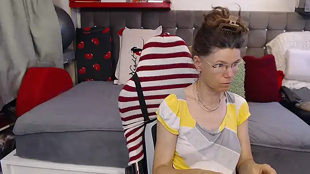 Snapshot of kellyterapy chatting on 3, 6, 2026 kellyterapy online show from 3, 6, 2026