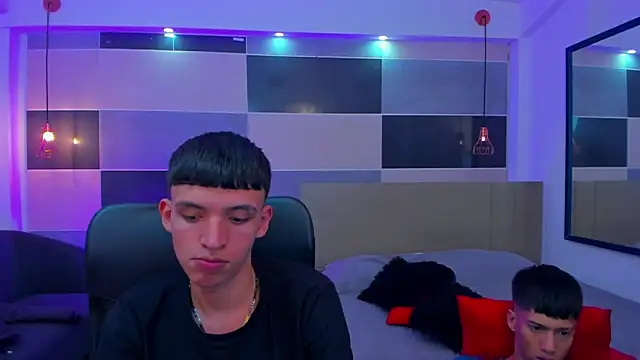 Juan Nd Steven online show from 1, 3, 2025