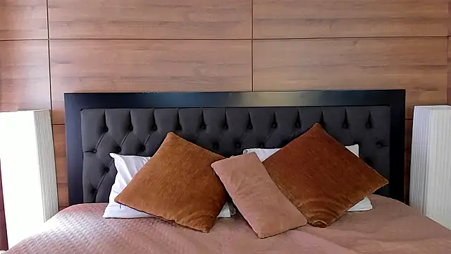 miah connor online show from 17, 3, 2026