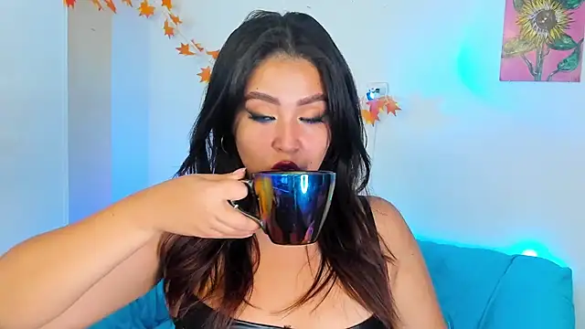 LiahDiaz online show from 22, 12, 2024