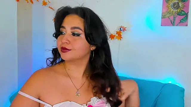 LiahDiaz online show from 24, 12, 2024