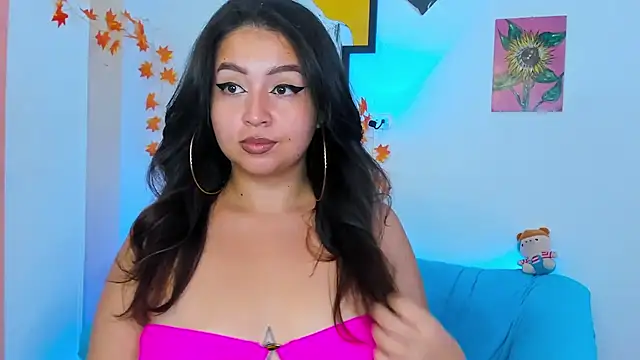 LiahDiaz online show from 12, 1, 2025