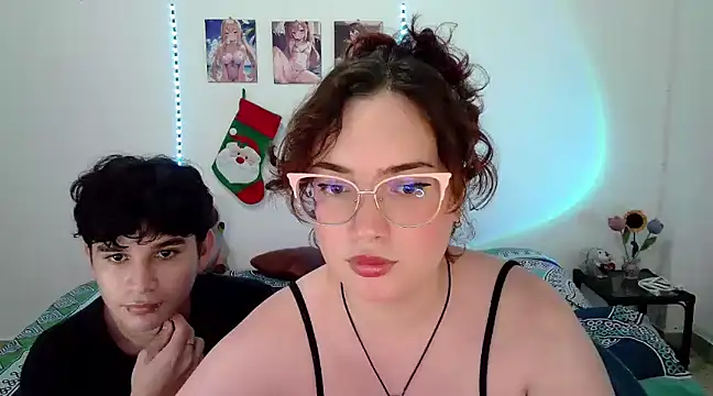 Snapshot of AndrewAnndCherry chatting on 13, 12, 2024 AndrewAnndCherry online show from 13, 12, 2024