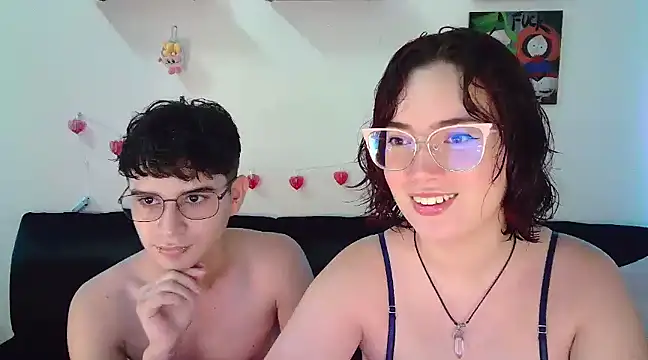 Snapshot of AndrewAnndCherry chatting on 30, 1, 2025 AndrewAnndCherry online show from 30, 1, 2025