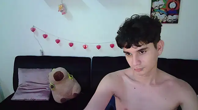 Snapshot of AndrewAnndCherry chatting on 14, 2, 2025 AndrewAnndCherry online show from 14, 2, 2025