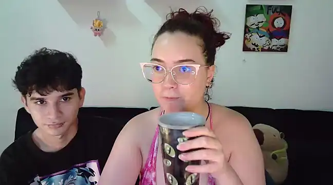 Snapshot of AndrewAnndCherry chatting on 21, 2, 2025 AndrewAnndCherry online show from 21, 2, 2025