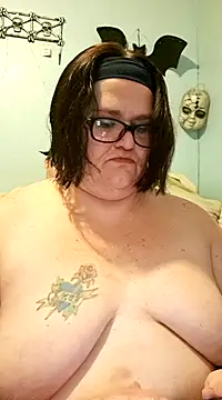 Snapshot of mcv131985 chatting on 11, 12, 2024 mcv131985 online show from 11, 12, 2024