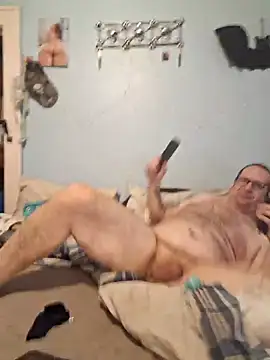 Snapshot of mcv131985 chatting on 13, 12, 2024 mcv131985 online show from 13, 12, 2024