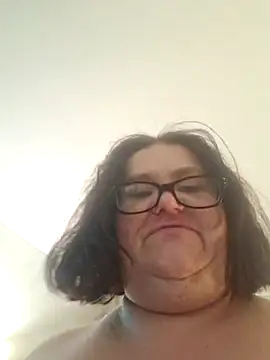 Snapshot of mcv131985 chatting on 15, 1, 2025 mcv131985 online show from 15, 1, 2025