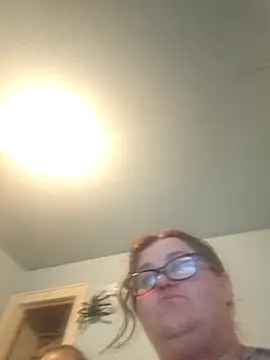 Snapshot of mcv131985 chatting on 25, 1, 2025 mcv131985 online show from 25, 1, 2025