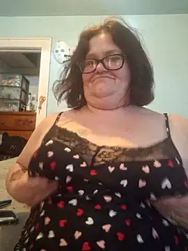 Snapshot of mcv131985 chatting on 6, 2, 2025 mcv131985 online show from 6, 2, 2025