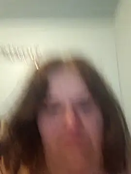 Snapshot of mcv131985 chatting on 10, 2, 2025 mcv131985 online show from 10, 2, 2025