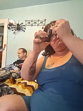 Snapshot of mcv131985 chatting on 15, 2, 2025 mcv131985 online show from 15, 2, 2025