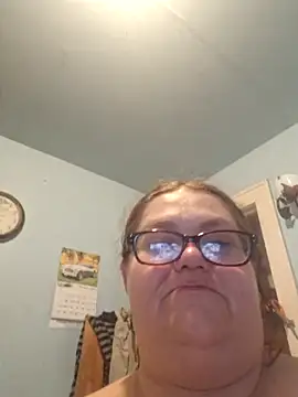 Snapshot of mcv131985 chatting on 27, 2, 2025 mcv131985 online show from 27, 2, 2025