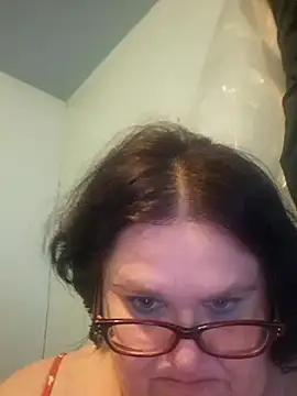 Snapshot of mcv131985 chatting on 9, 3, 2025 mcv131985 online show from 9, 3, 2025