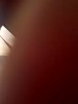 Snapshot of mcv131985 chatting on 15, 3, 2025 mcv131985 online show from 15, 3, 2025